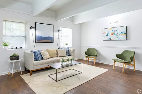 1620 Hollywood Rd NW, Atlanta, GA 30318
