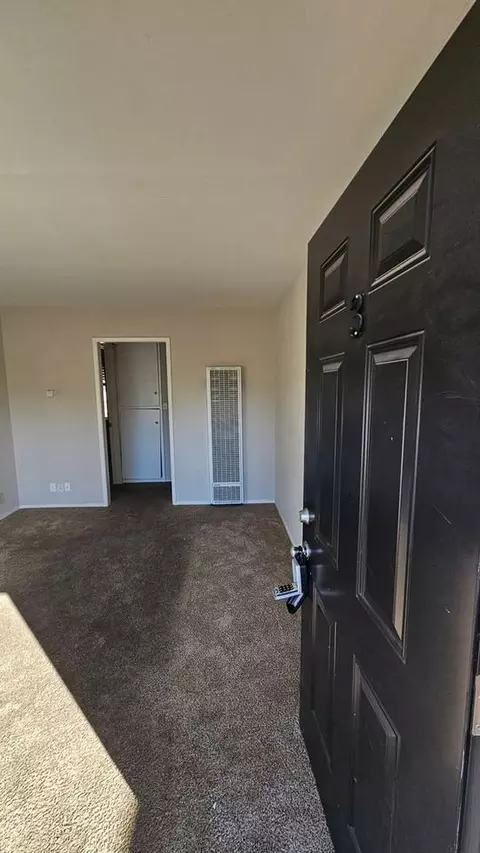 121 N 8th St, San Jose, CA 95112