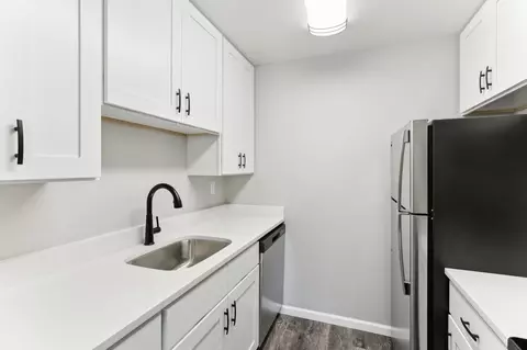 6822 Schroeder Rd, Madison, WI 53711