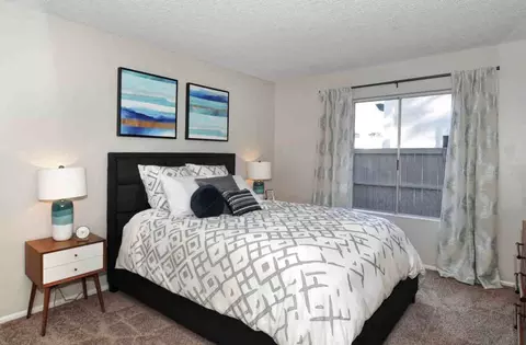 1151 Walnut Ave, Tustin, CA 92780