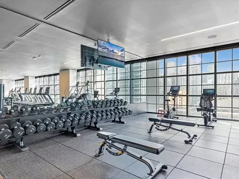 Undisclosed, Miami, FL 33132 photo 8