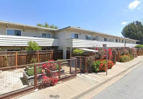 52 E 41st Pl, San Mateo, CA 94403