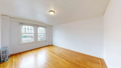 1290 20th Ave, San Francisco, CA 94122