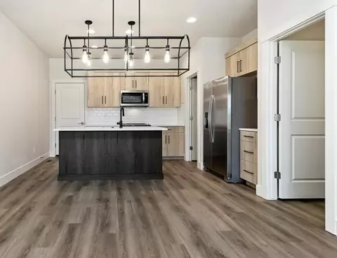 N Meadowglen Ave, Meridian, ID 83642 photo 4