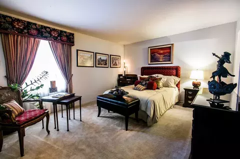 599 Cranbrook Rd, Cockeysville, MD 21030