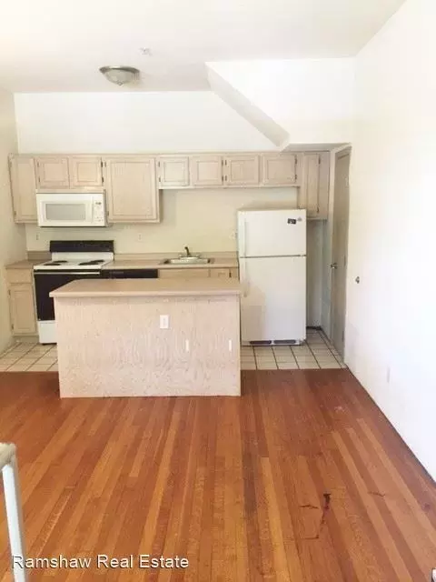 308 W Green St, Urbana, IL 61801 photo 10