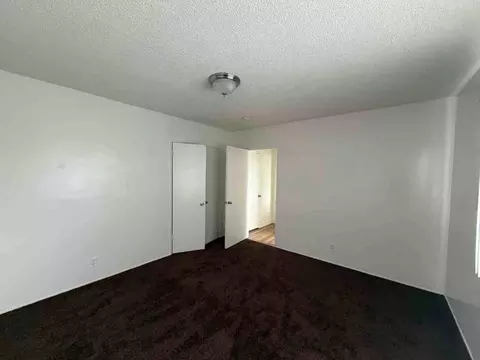 6900 California Ave, Bell, CA 90201