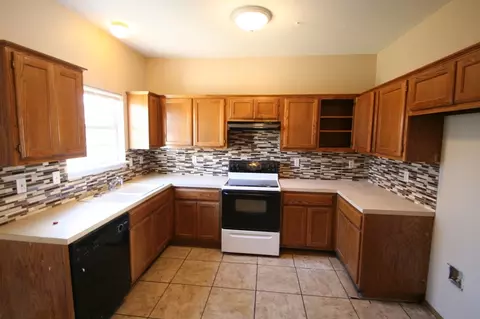 2421 2423 S 91st E Pl #2421-2421, Tulsa, OK 74129 photo 6