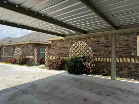 2712 Eisenhower Ave, Alton, TX 78573