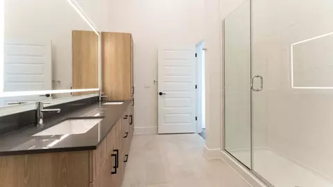 17727 Addison Rd, Dallas, TX 75287 photo 8