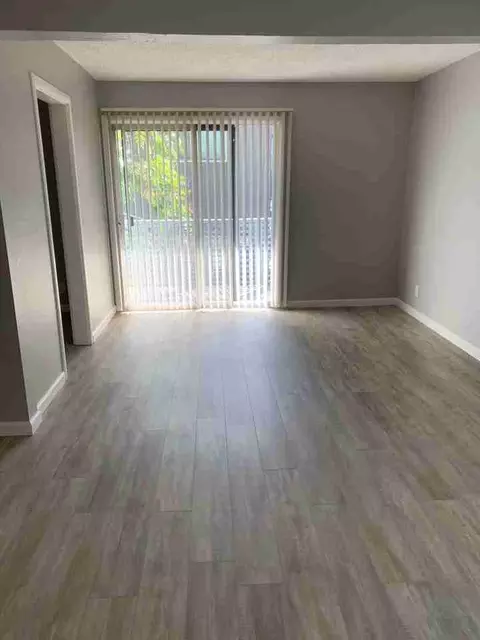 74 S 8th St, San Jose, CA 95112