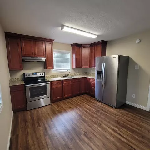 4905 N Walnut Rd, North Little Rock, AR 72116