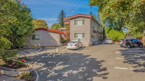 2909 N Willamette Blvd, Portland, OR 97217