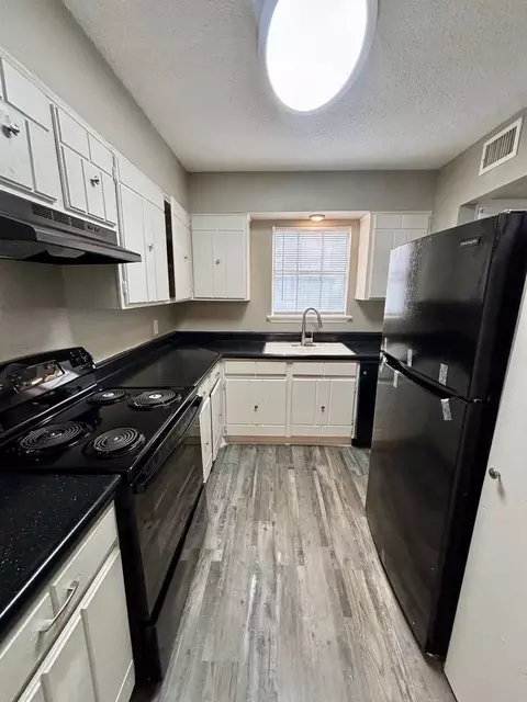 6625 S Hulen St, Fort Worth, TX 76133