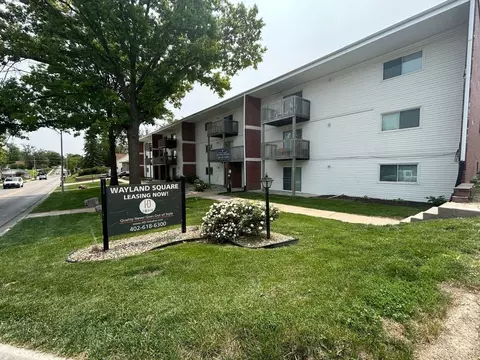 3709 Harrison St, Bellevue, NE 68147