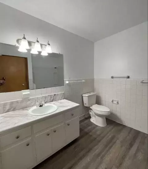 3709 Harrison St, Bellevue, NE 68147
