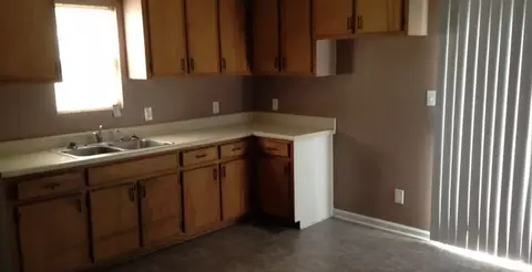 2417 E Ozark Ave, Gastonia, NC 28054