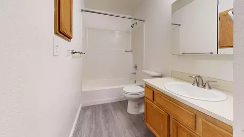 13826 Greenwood Ave N, Seattle, WA 98133