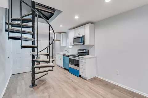 1727 Arlington St, Philadelphia, PA 19121