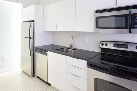 300 E Armour Blvd, Kansas City, MO 64111