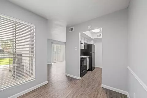 9445 Concourse Dr, Houston, TX 77036 photo 4