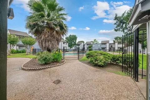 9445 Concourse Dr, Houston, TX 77036 photo 21