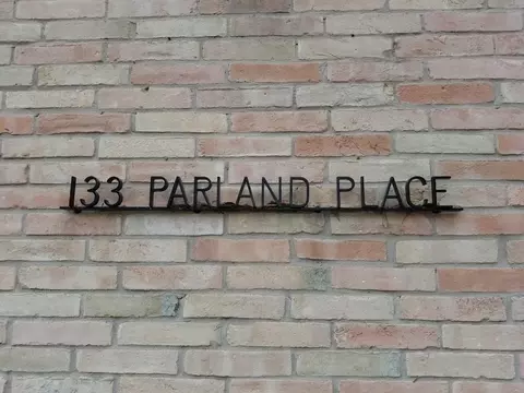 133 Parland Pl, San Antonio, TX 78209