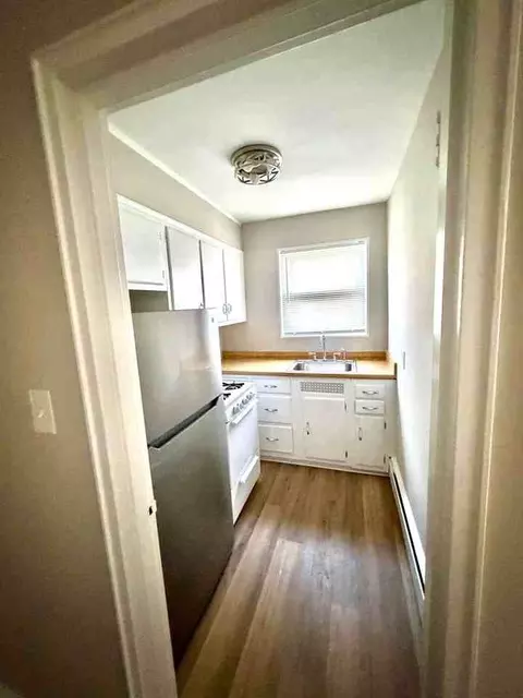 335 Talbott Ave, Laurel, MD 20707 photo 2