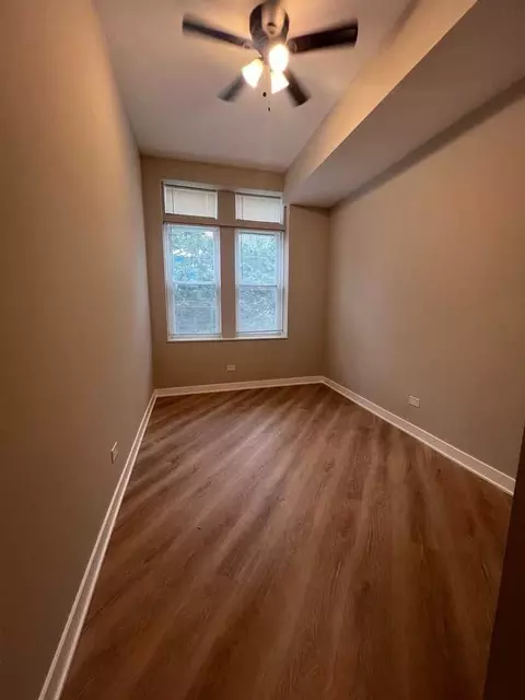 3015 N Milwaukee Ave, Chicago, IL 60618 photo 11
