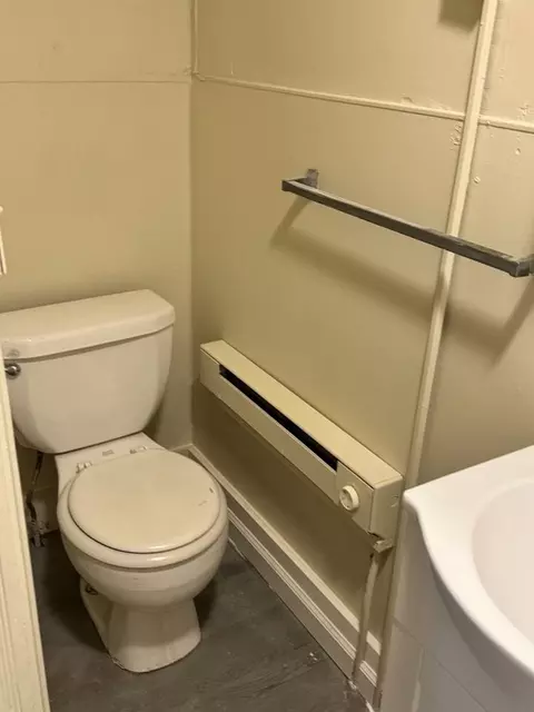 318 W Market St, Pottsville, PA 17901