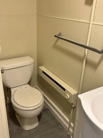 318 W Market St, Pottsville, PA 17901