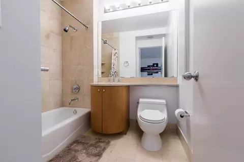 141 E 33rd St, New York, NY 10016