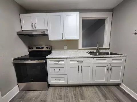 414 Tacoma Ave S, Tacoma, WA 98402