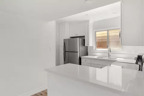 2257 W Carson St, Torrance, CA 90501