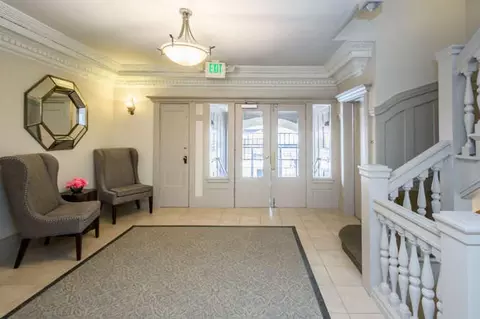 995 Pine St, San Francisco, CA 94108