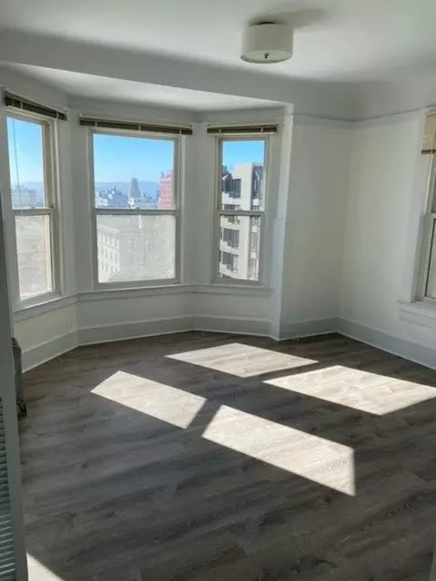 995 Pine St, San Francisco, CA 94108
