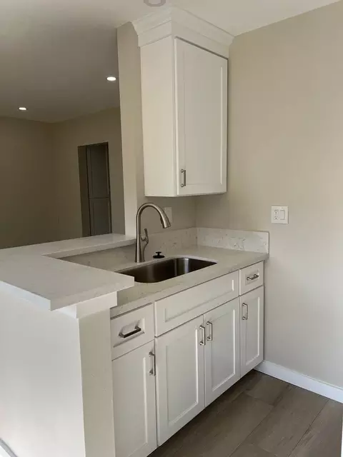 6042 Fullerton Ave, Buena Park, CA 90621 photo 2