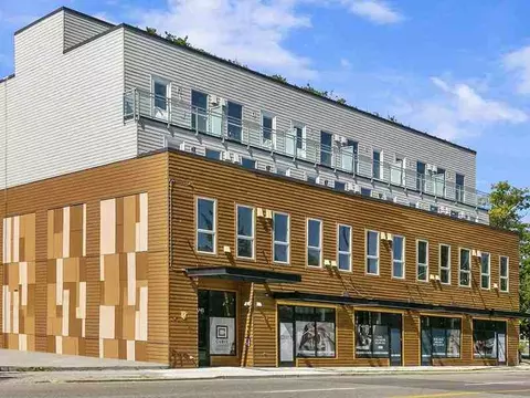 8541 15th Ave NW, Seattle, WA 98117