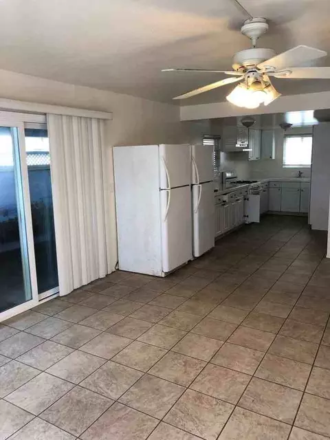 6681 Del Playa Dr, Isla Vista, CA 93117