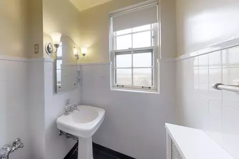 5801 S Dorchester Ave, Chicago, IL 60637 photo 21