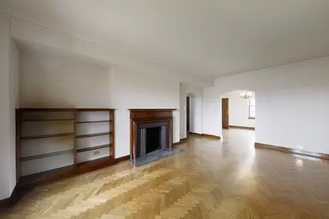 5801 S Dorchester Ave, Chicago, IL 60637 photo 17