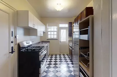 5801 S Dorchester Ave, Chicago, IL 60637 photo 15