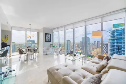 485 Brickell Ave, Miami, FL 33131