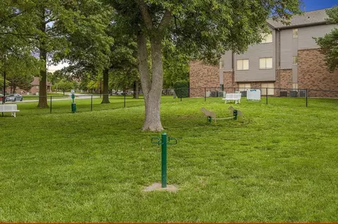 5900 Roose St, Lincoln, NE 68506 photo 29