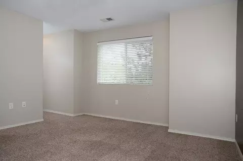 5900 Roose St, Lincoln, NE 68506 photo 6