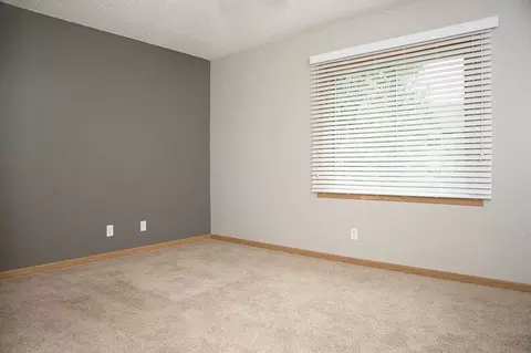 5900 Roose St, Lincoln, NE 68506 photo 15