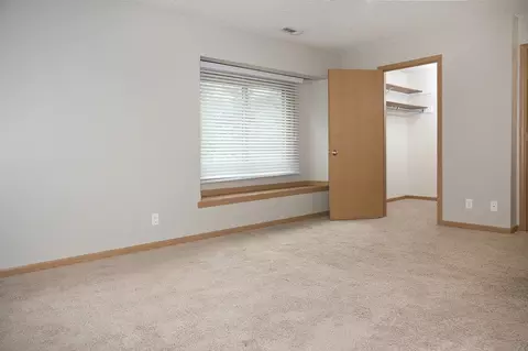5900 Roose St, Lincoln, NE 68506 photo 21