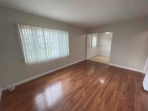 2335 Montrose Ave, Montrose, CA 91020