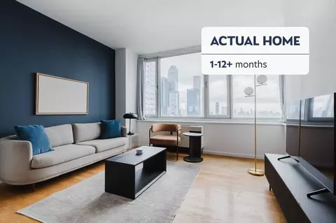 635 W 42nd St, New York, NY 10036
