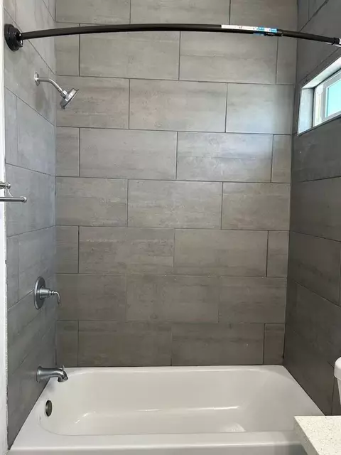 845 E 6th St, Long Beach, CA 90802 photo 19
